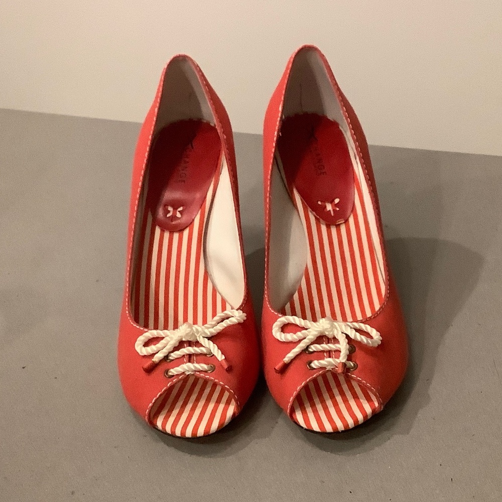 Exchange by Charles David High Heel Peeptoe Shoes Size 8.5 M